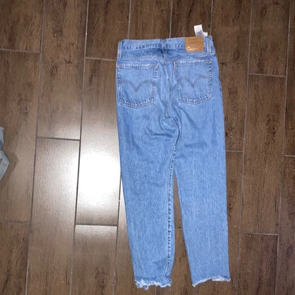 Levi’s wedgie fit jeans - size 26 - Picture 2 of 6